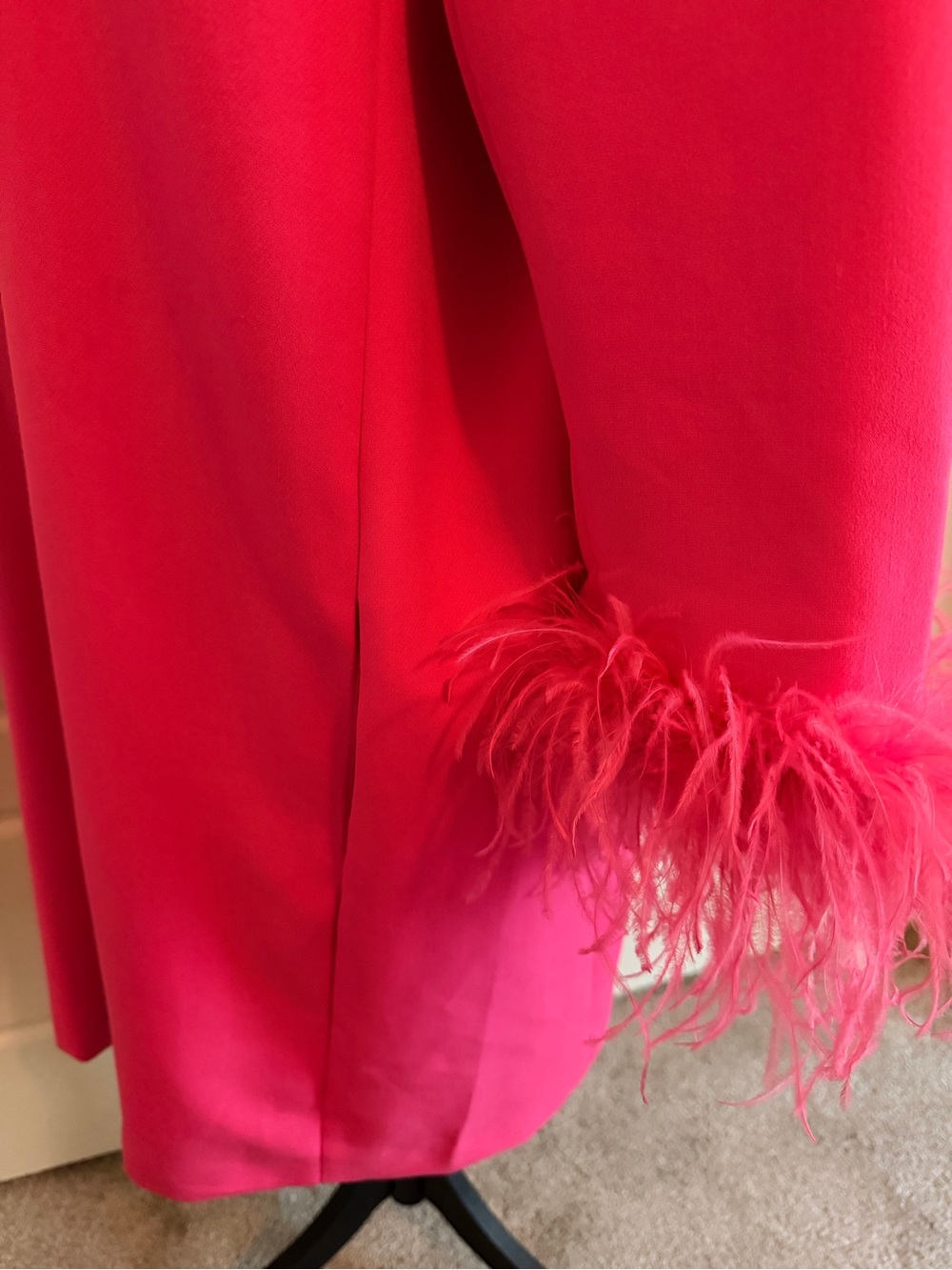 Tuckernuck Mod Ellie Hot Pink Feather Cuff Shift Dress - Picture 7 of 9